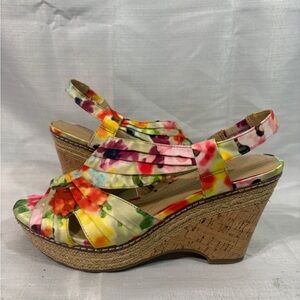 Naturalizer Multicolor Floral Wedge Sandals